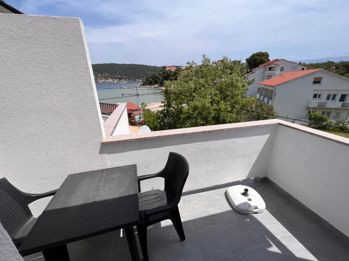 Apartmani Premijer-Rab Супетарска-Драга Экстерьер фото